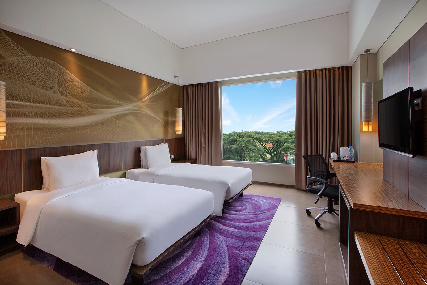Holiday Inn Pasteur - Deluxe Room